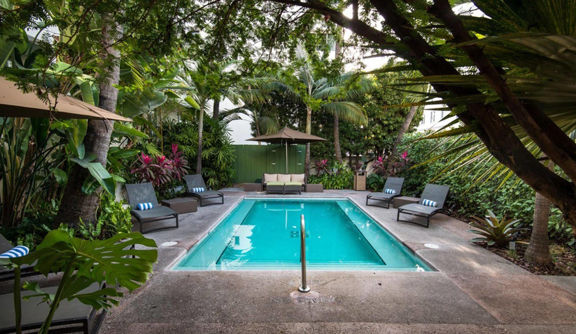 Essex House Hotel Miami Beach Bagian luar foto